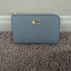 Coach L Zip Essential Key Case in Bluebell